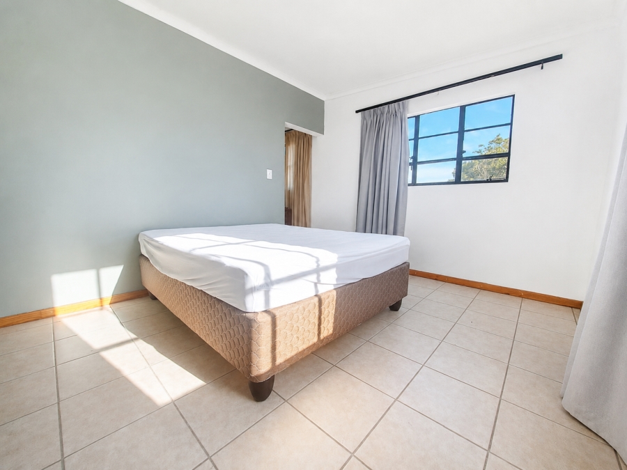 1 Bedroom Property for Sale in Hartebeesfontein Western Cape